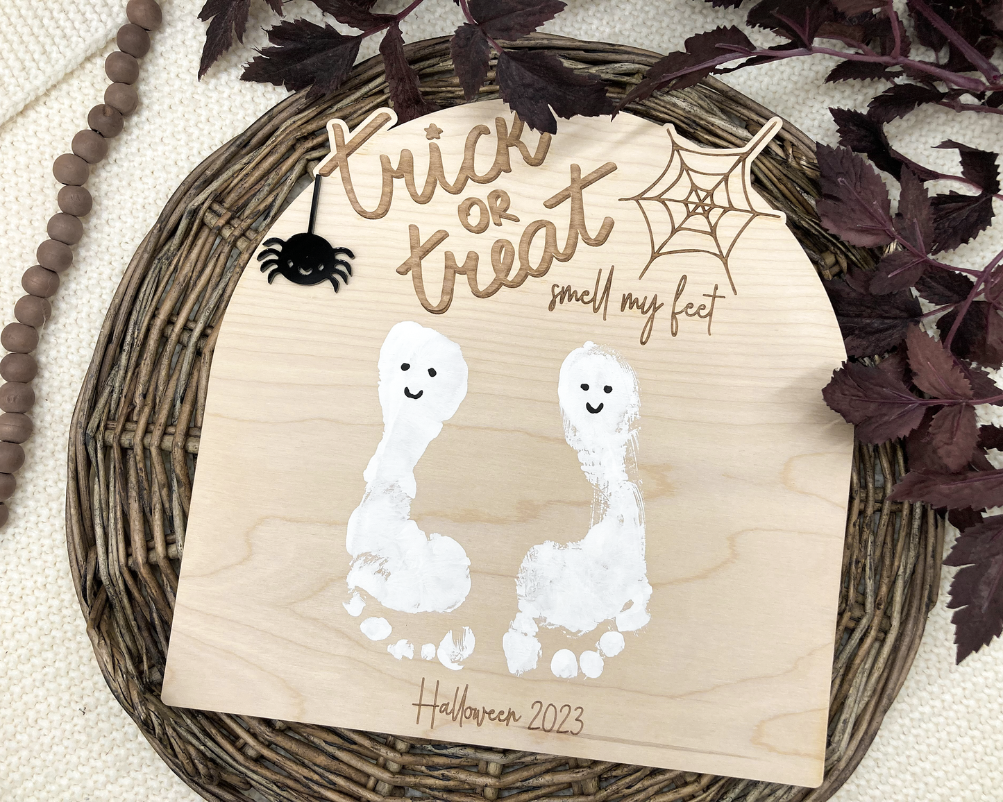 DIY Halloween Footprint Sign